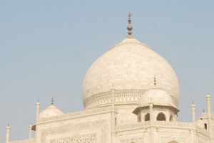 dome of the taj mahal