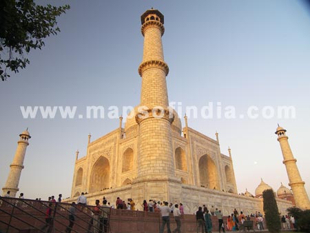 The Glorious Monument Of Taj