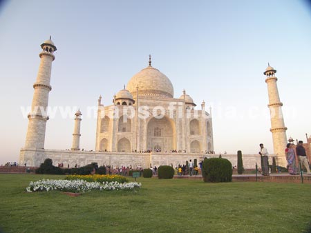 The White Magnificence Of Taj