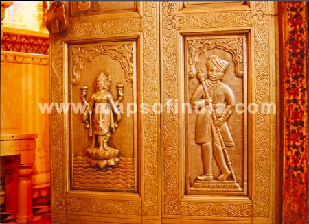 The intricate doors, Jain Svetambara Temple