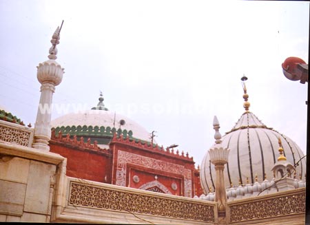 The Mazaar, Nizamudin Dargah