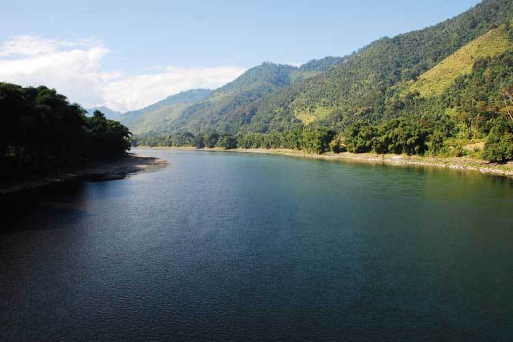 Yomgo River