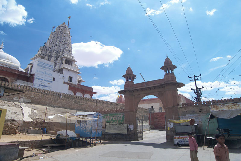 Bhandasar Jain temple main entrance