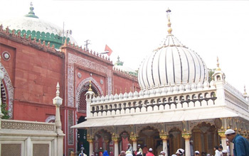 Nizamuddin Dargah