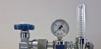 Delhi Government and Centre Tussle Over Oxygen