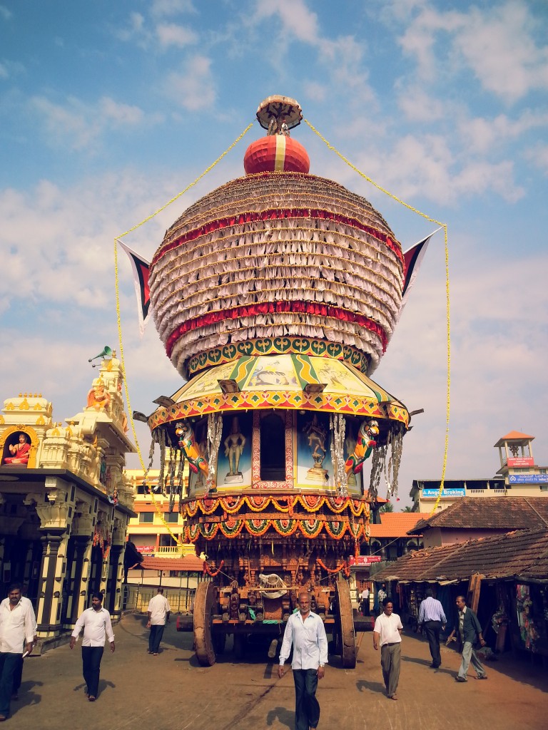 Chariot at Shri Krishna Matha