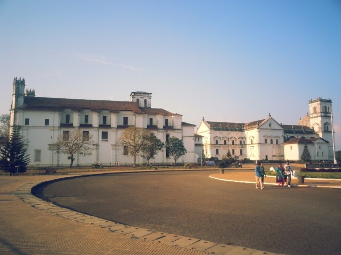 Churches in the Main Square 