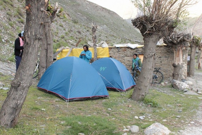 Tents pitched in at Tandi