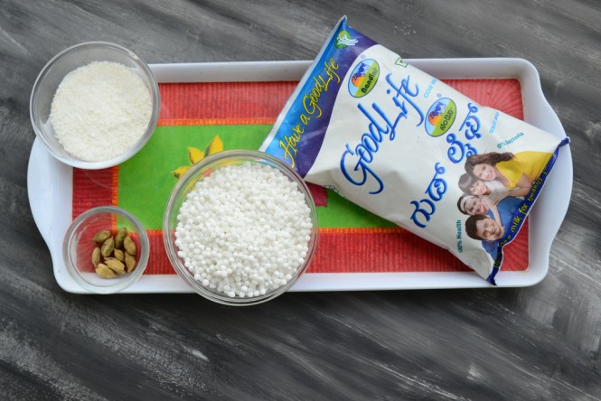 Key Ingredients for Sabudana Aur Nariyal Ka Meetha