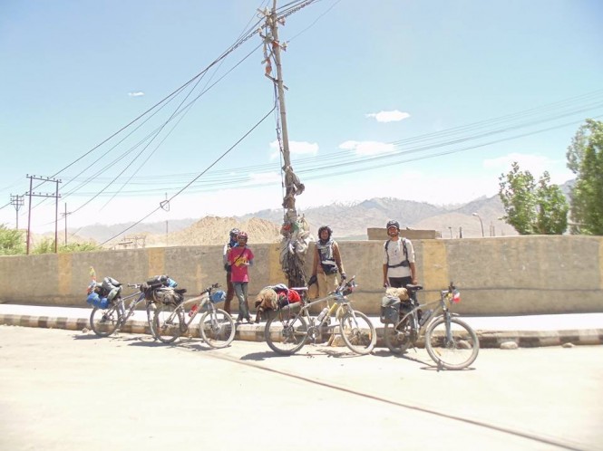 Cycling to Leh 