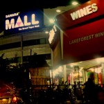 Wine Shops outside Sahara Mall