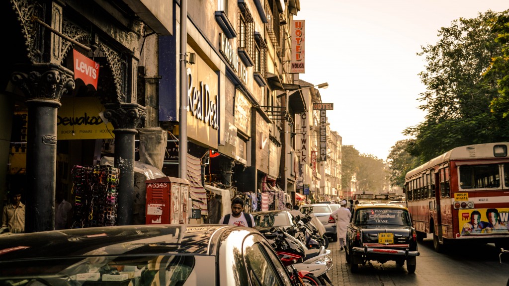 Colaba Causeway Market