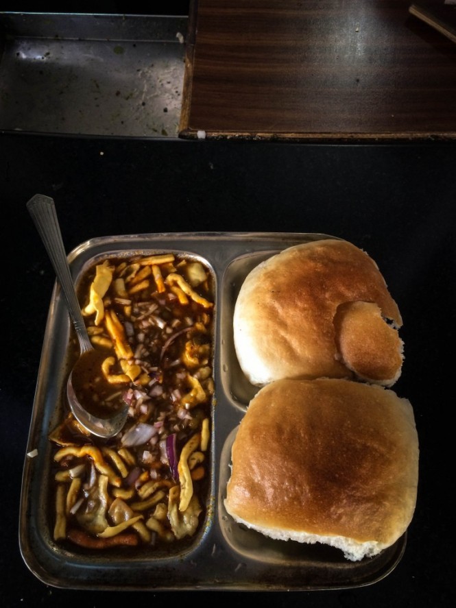 Misal Pav