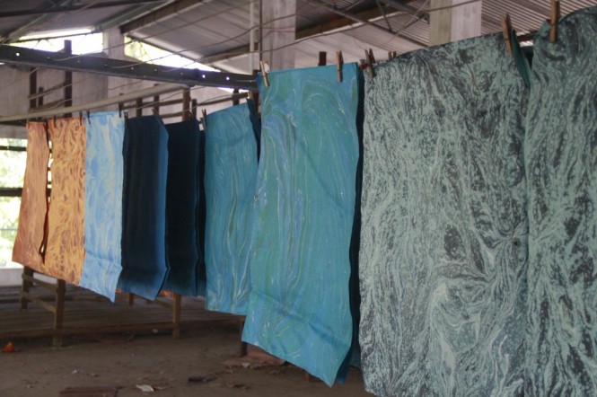 Drying of hand-made paper