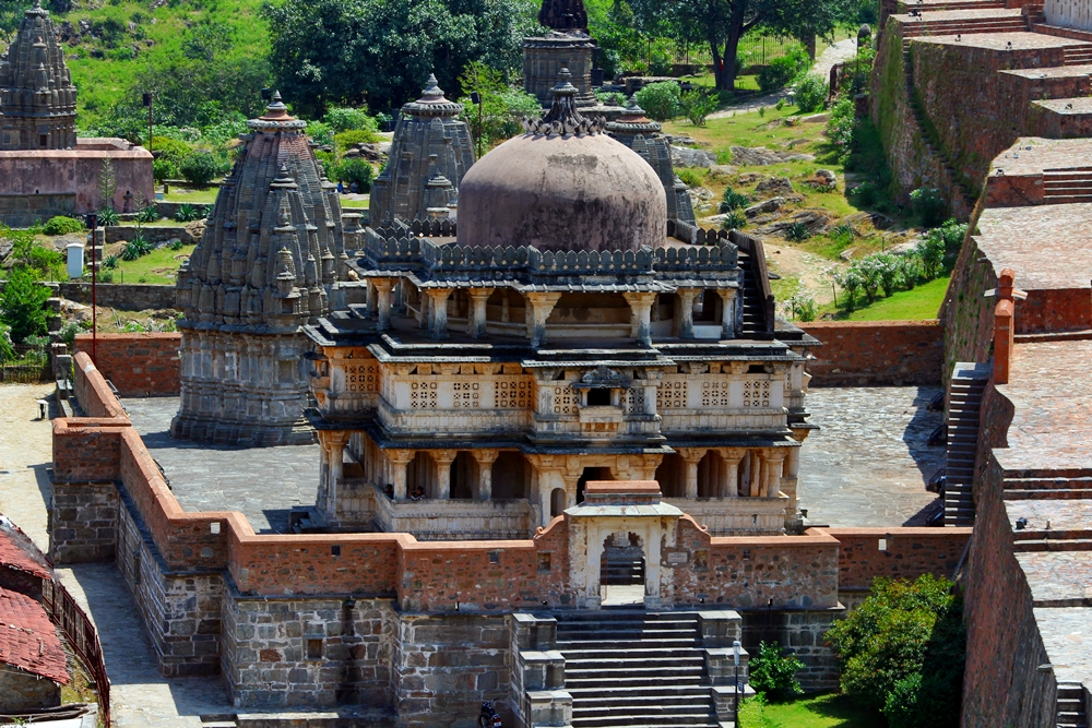 Temple withing Kumbalgarh Fort