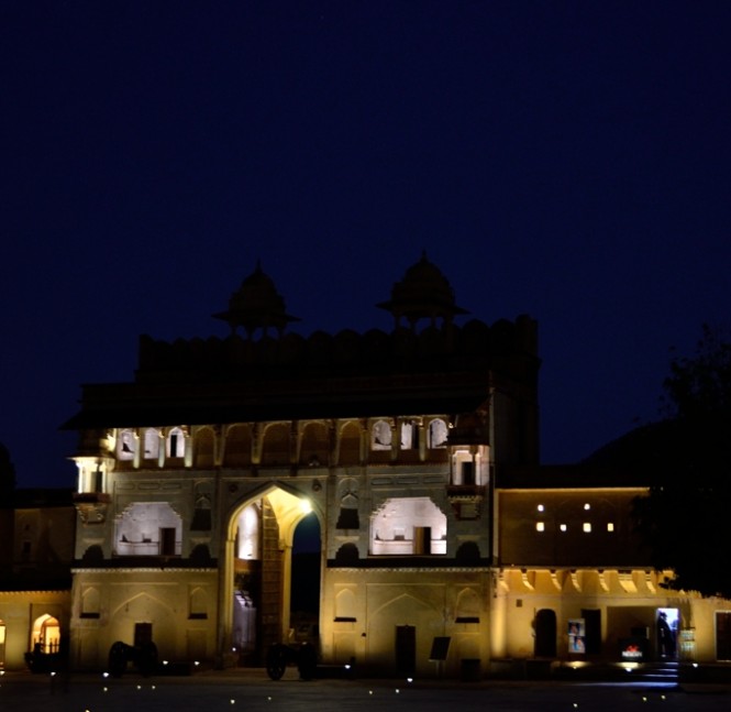 Amber Fort - Jaleb Chowk