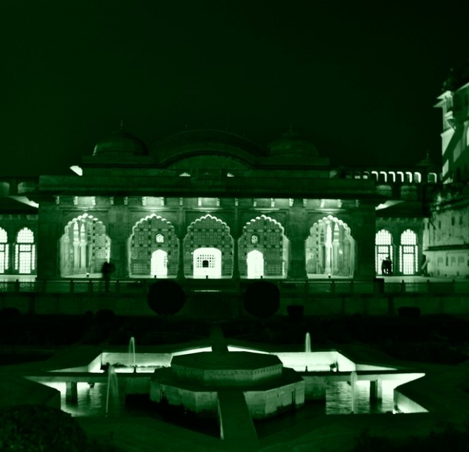 Amber Fort - Sheesh Mahal Charbagh