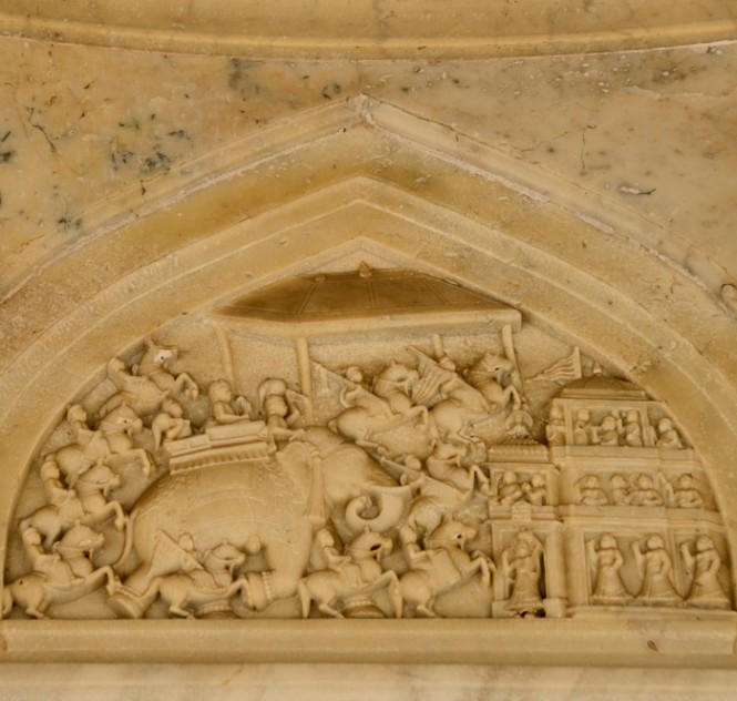 Courtyard - Artwork depicting subjects welcoming their King