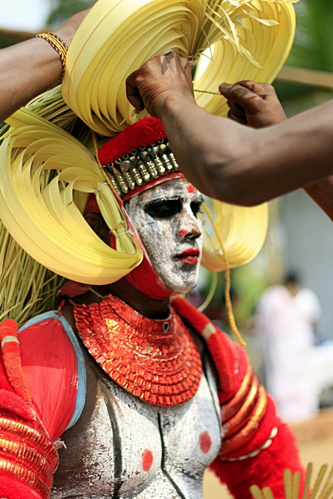 Makeup of Gulikan for Theyyam