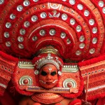 Puthiya Bhagavathy Theyyam performer