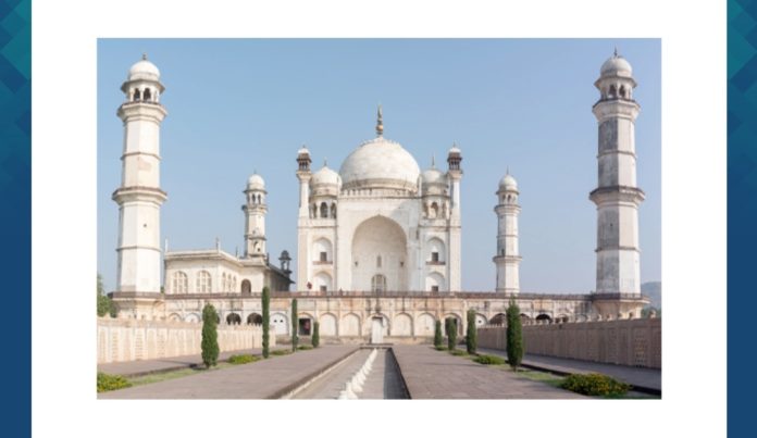 This is a famous monument located in which city Amazon Quiz