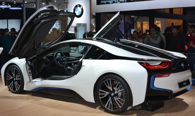 BMW i8