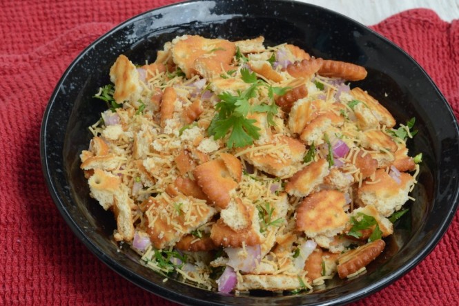 Biscuit Bhel