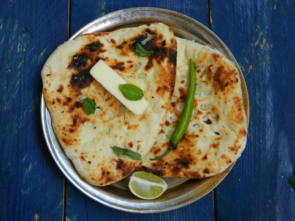 Butter and garlic naan