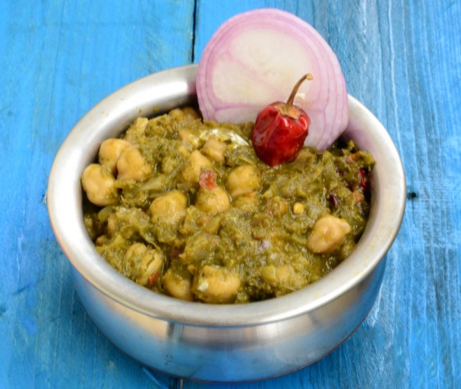 Chole Palak