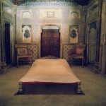 Maharaja bed