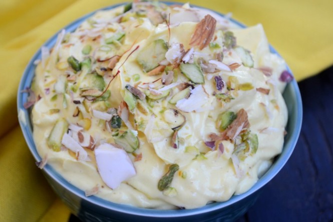 Kesar Elaichi Srikhand