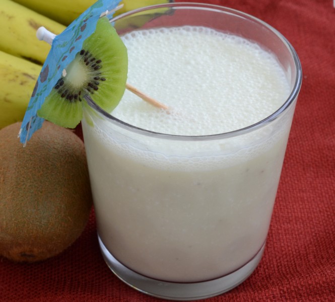 Kiwi and Banana Shake