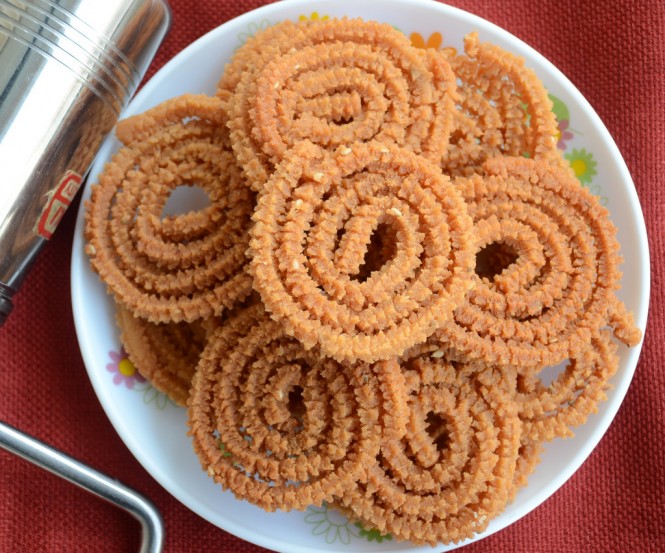 Murukku - Twisted Snack from South India