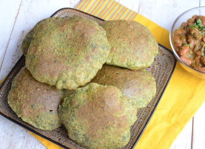 Palak Poori Recipe