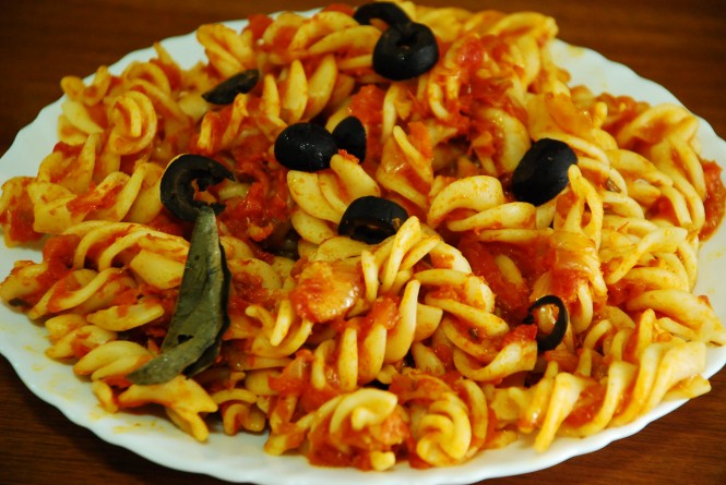 Fusilli in Red Sauce