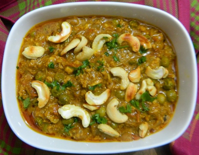 Veg Keema Matar