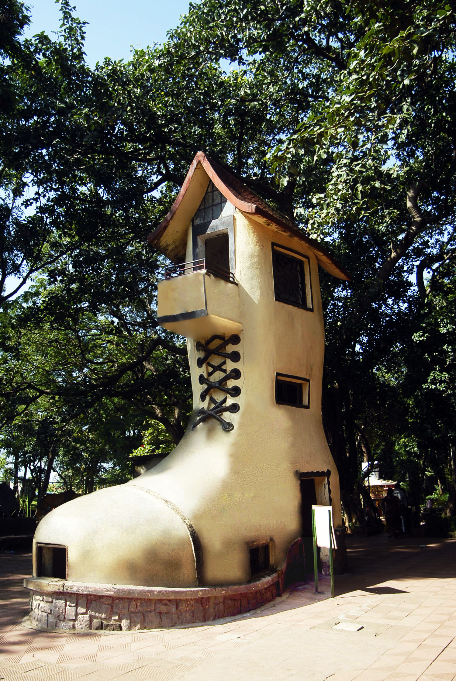 Boot house near 2025 me