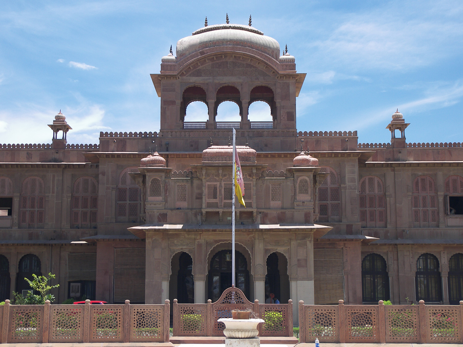 Lalgarh Palace