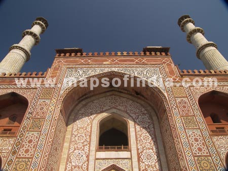 Entrance Akbar Gate Agra