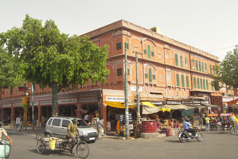 Chandpole bazar in Jaipur