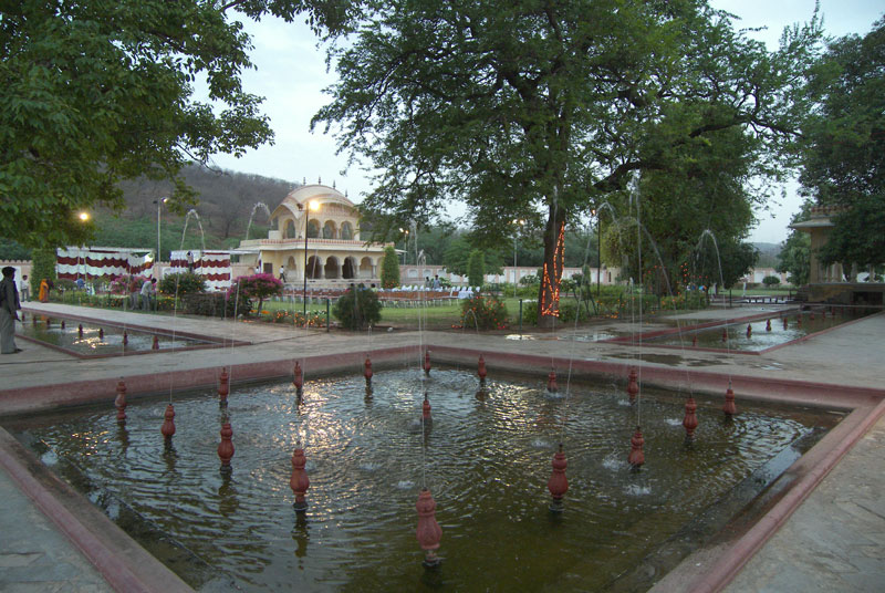 Fountains at Kanak Vrindavan