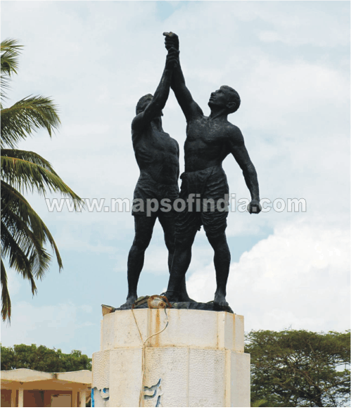 Miramar Beach Statue