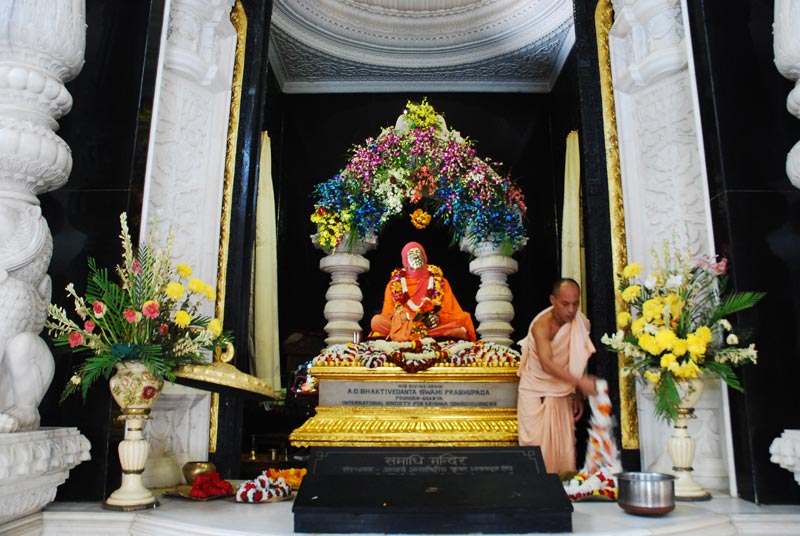 Samadhi Mandir ISKCON Temple Vrindavan